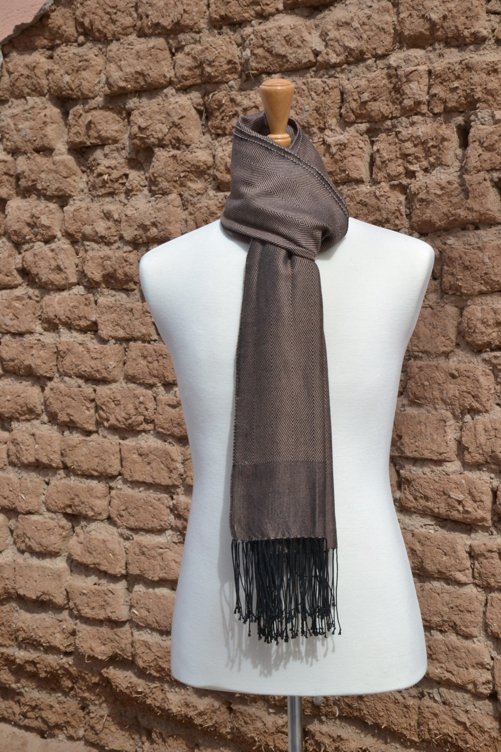 Handwoven Wool Scarf – Brown & Beige - Image 4
